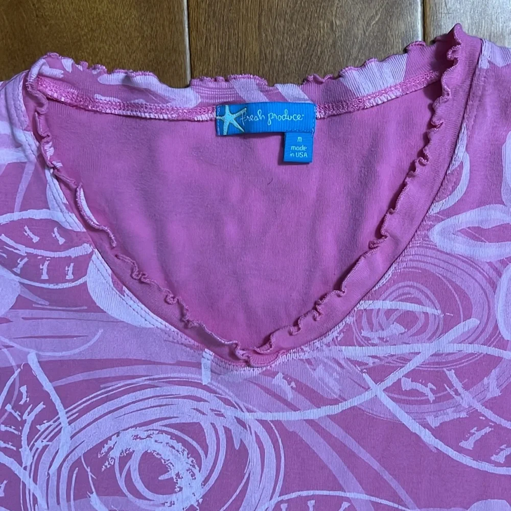 Fresh Produce Pink Floral Top V-Neck 3/4 Sleeves Preppy Casual Cottagecore USA - Picture 3 of 10